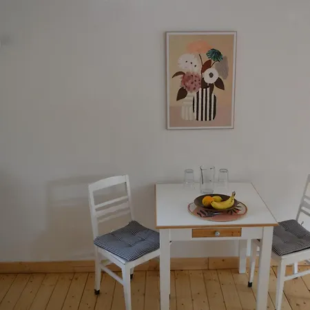 Apartment Maja Vellmar Buitenkant foto